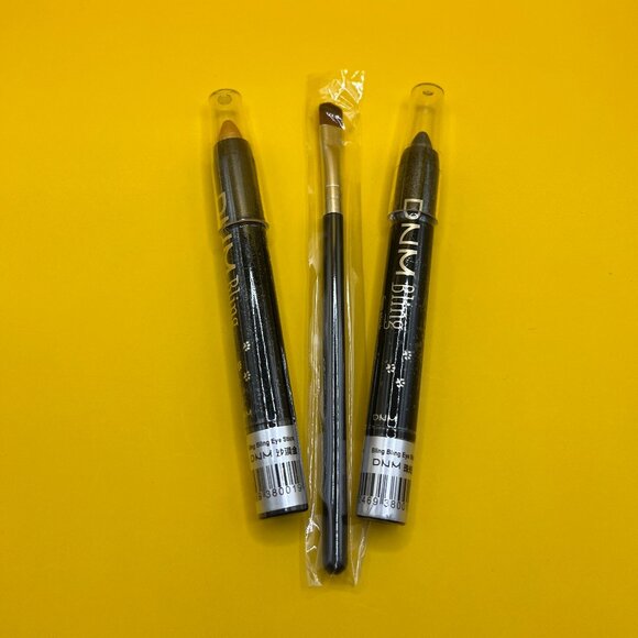DNM Blink Blink Eye Sticks #6 Desert, #3 Pearl Black and Brush - Picture 1 of 1
